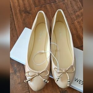 Nine West Tan Ballet Flats with Bow Accents